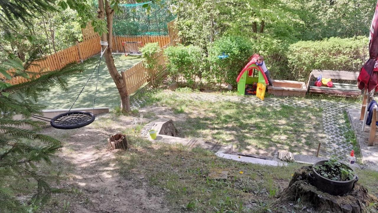 Chata v moravského krasu Jedovnice Exteriér fotografie